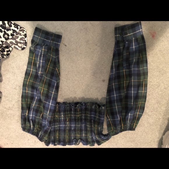 Off the shoulder plaid crop top - Picture 2 of 2